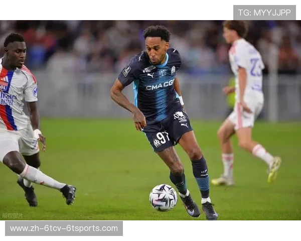 法甲马赛队的日本籍球员介绍与赛季表现